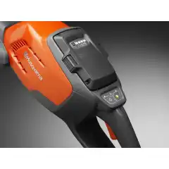 Hekksaks med 45cm sverd. Inkludert 1stk bli10 batteri og lader